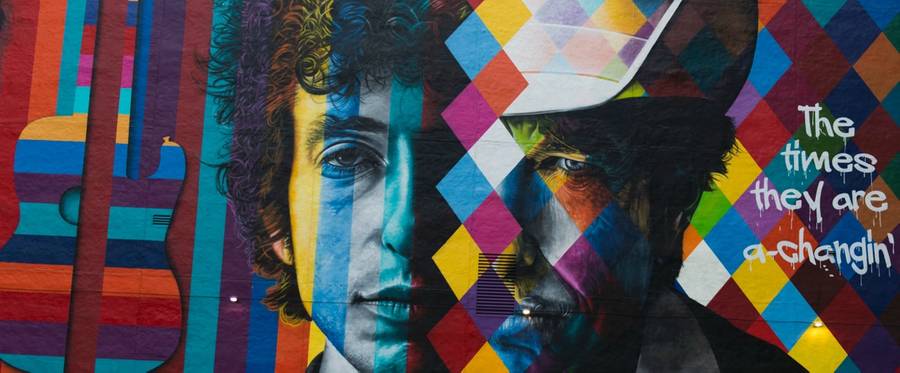 A mural of songwriter Bob Dylan by Brazilian artist Eduardo Kobra is on display in downtown Minneapolis, Minnesota on October 15, 2016.
