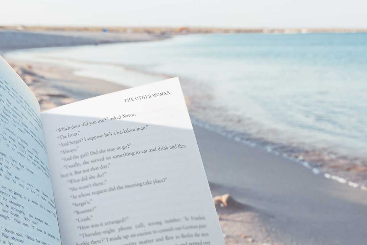 Bookworm: Daniel Silva and the Art of the Beach Read - Tablet Magazine
