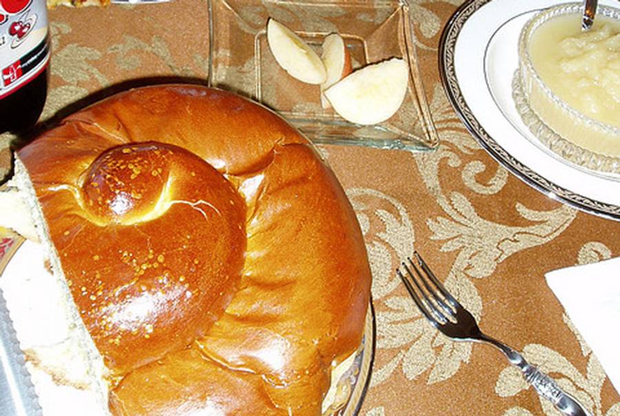 A round challah for a new year.(juseniah/Flickr)