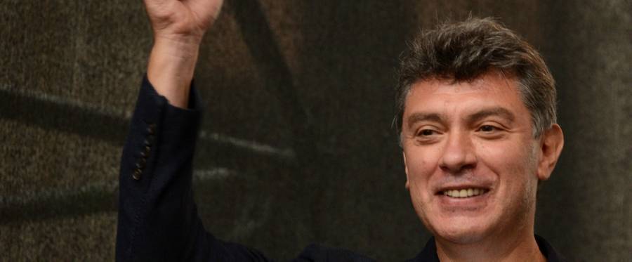 Opposition leader Boris Nemtsov gestures during an anti-Putin protest in Moscow on Sept. 15, 2012.
