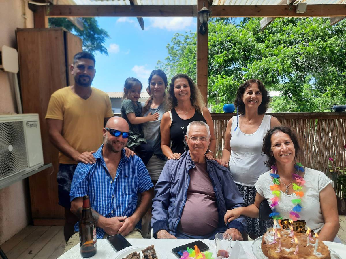 The late Saar Margolis (back left), his sisters Stav (standing next to Saar) and Marcelle (back right), and their father, Selwyn, were caught up in Hamas' October 7 attacks