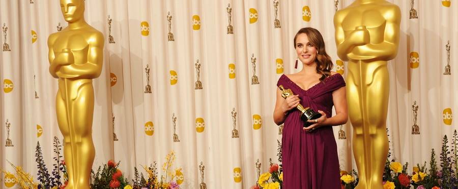 Actress Natalie Portman, winner of the award for Best Actress in a Leading Role for 'Black Swan,' poses at 83rd Annual Academy Awards held at the Kodak Theatre  in Hollywood, California, February 27, 2011. 