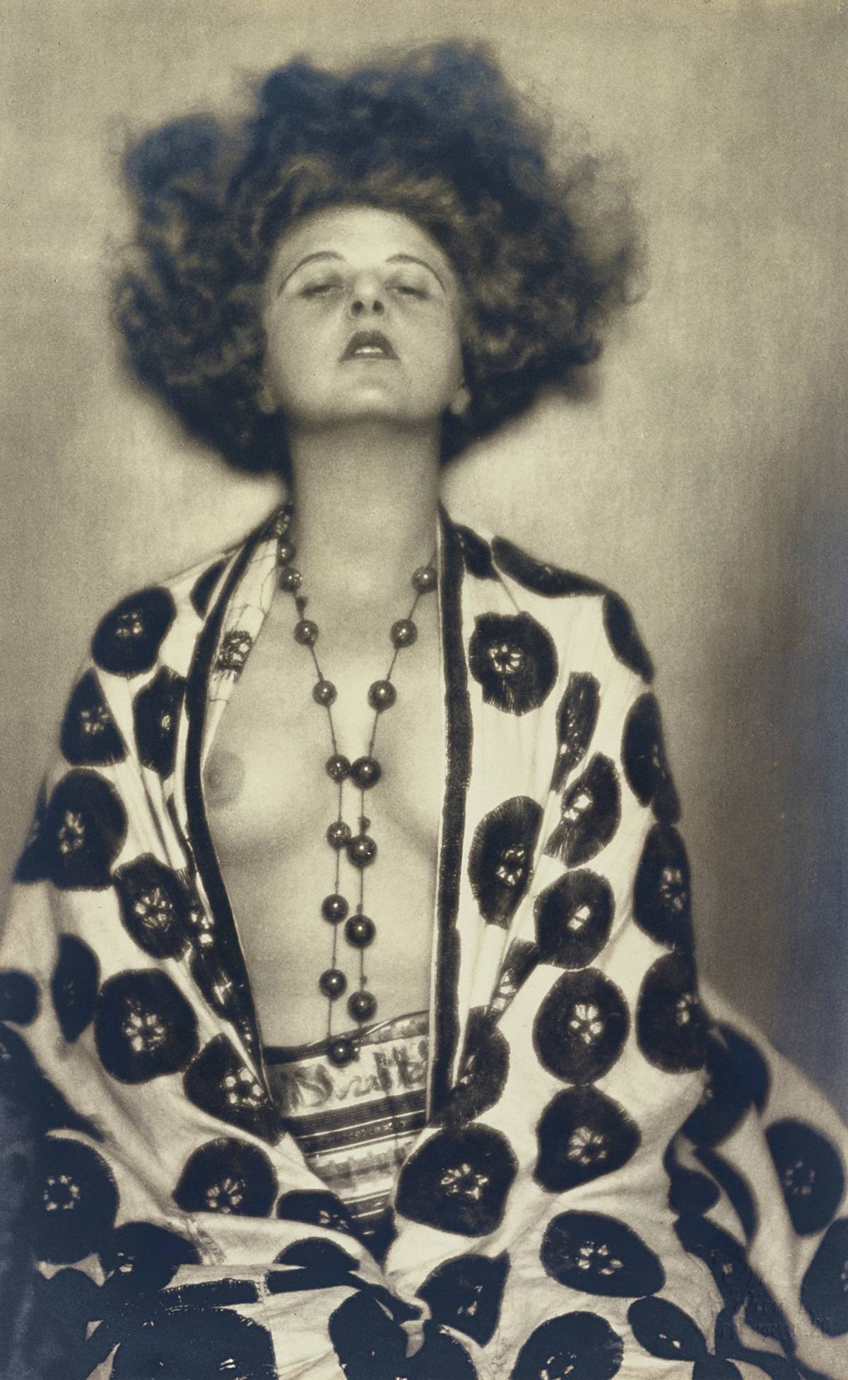 Dora Kallmus, ‘Actress and dancer Elsie Altmann-Loos,’ 1922