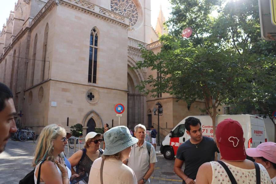 Juan Caldes leads a group through Palma’s Jewish Quarter, Majorca