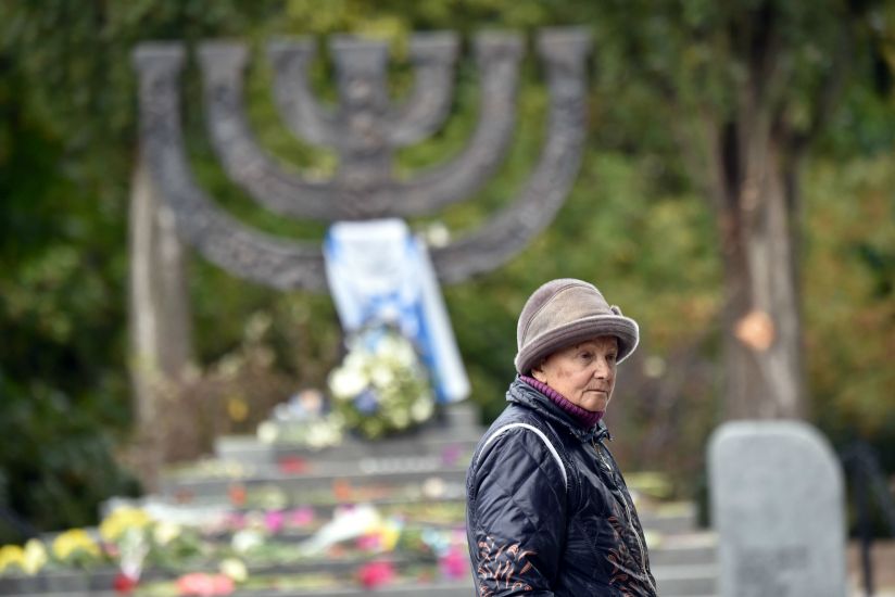 Kiev Begins Weeklong Memorial To Mark 75 Years Since Babi Yar Massacre ...