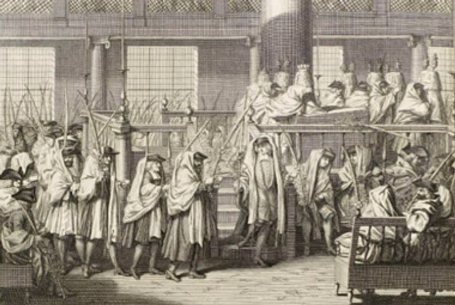 Sephardic Jews observe Hoshanah Rabbah.(Etching by Bernard Picart, from Cérémonies et coutumes religieuses de tous les peuples du monde, collection of the UCLA Digital Library, created by the UCLA Library and used with permission.)