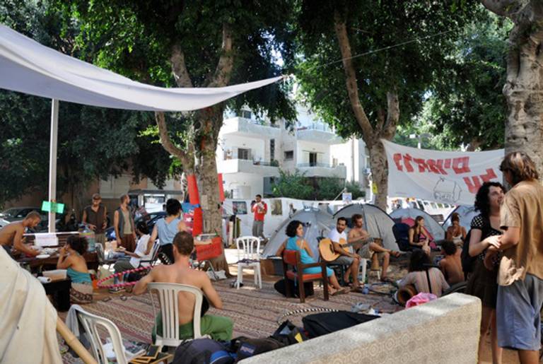 Protesters in Tel Aviv, July 29, 2011.(Francesca Butnick)