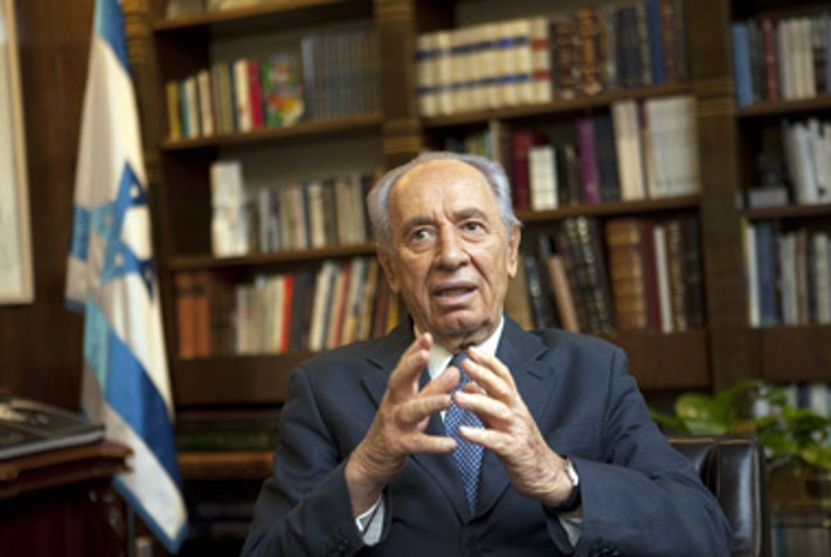 Shimon Peres in his Jerusalem residence earlier this year.(Menahem Kahana/AFP/Getty Images)