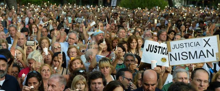 A vigil on the first anniversary of Argentinian prosecutor Alberto Nisman's mysterious death in Buenos Aires, January 18, 2016. 