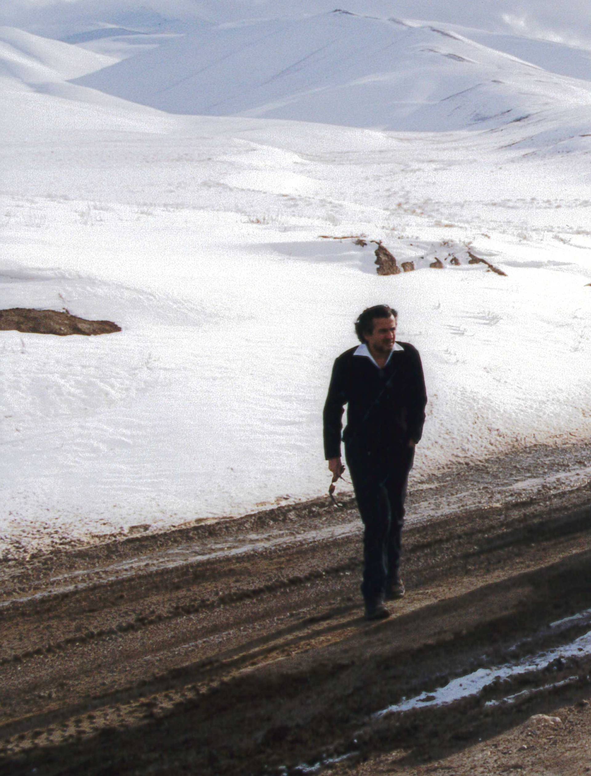 Bernard-Henri Lévy in Afghanistan, near Kabul, 2002