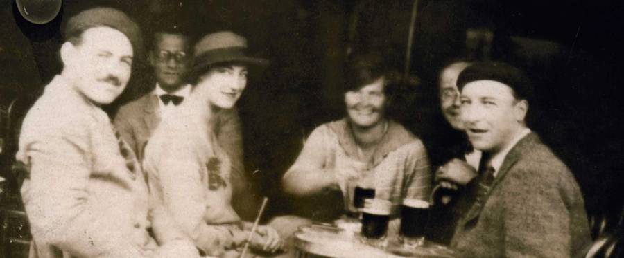 Ernest Hemingway (at left), Harold Loeb, Lady Duff Twysden, Elizabeth Hadley Richardson (Hemingway's first wife), Donald Ogden Stewart, and Pat Guthrie at a cafe in Pamplona, Spain, in the summer of 1925.