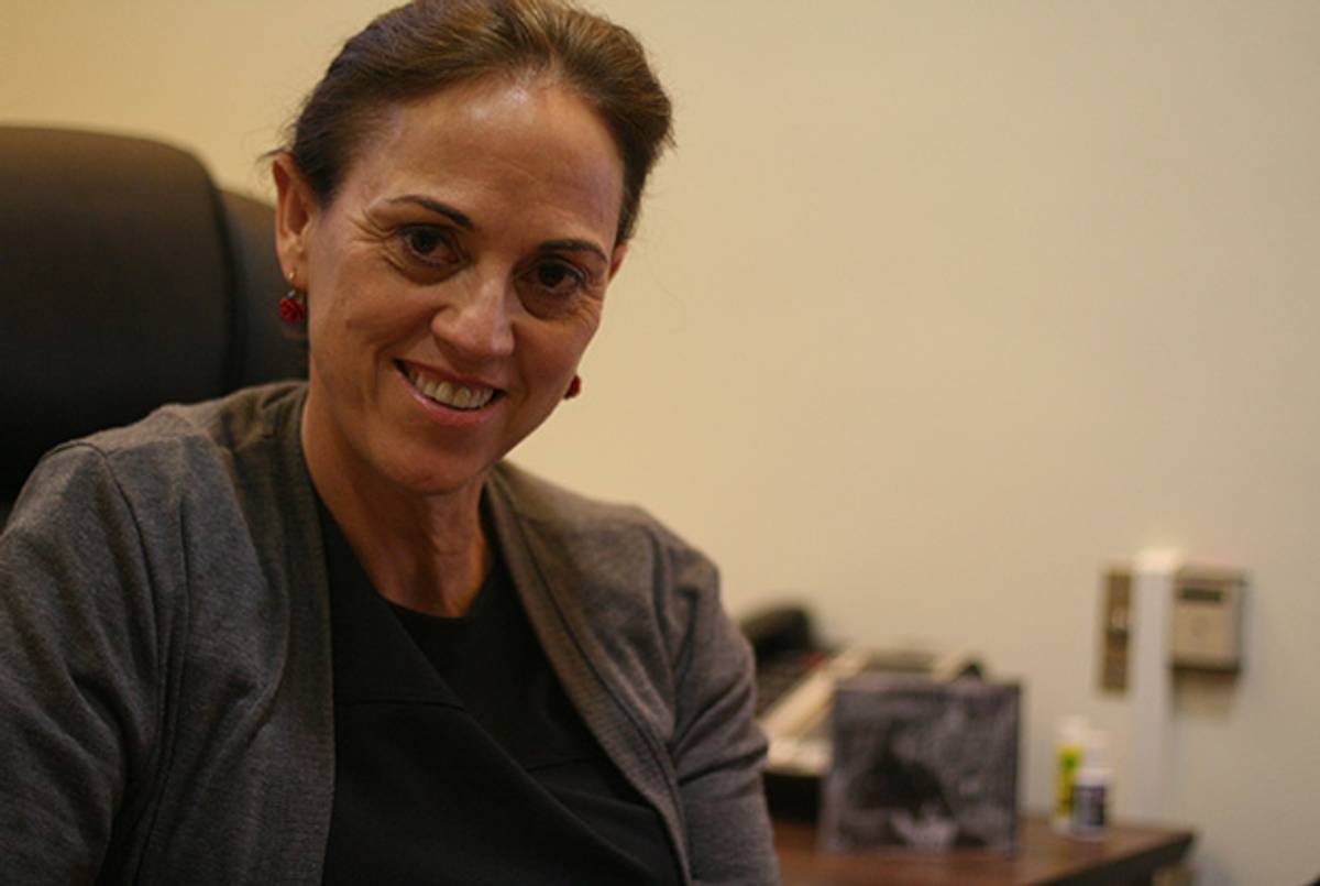 Ruth Calderon (Daniella Cheslow)
