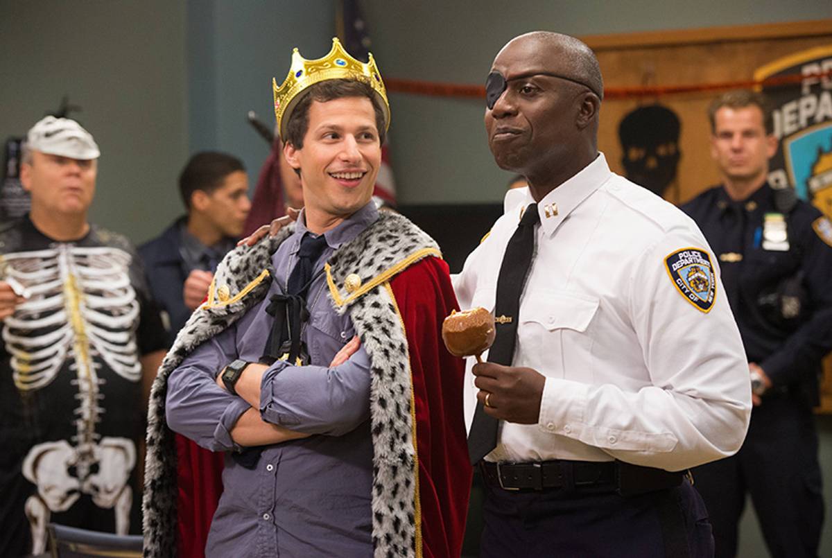 Capt. Ray Holt (Andre Braugher, right) and Det. Jake Peralta (Andy Samberg, left) in the Halloween episode of 'Brooklyn Nine-Nine'(Eddy Chen/Fox)