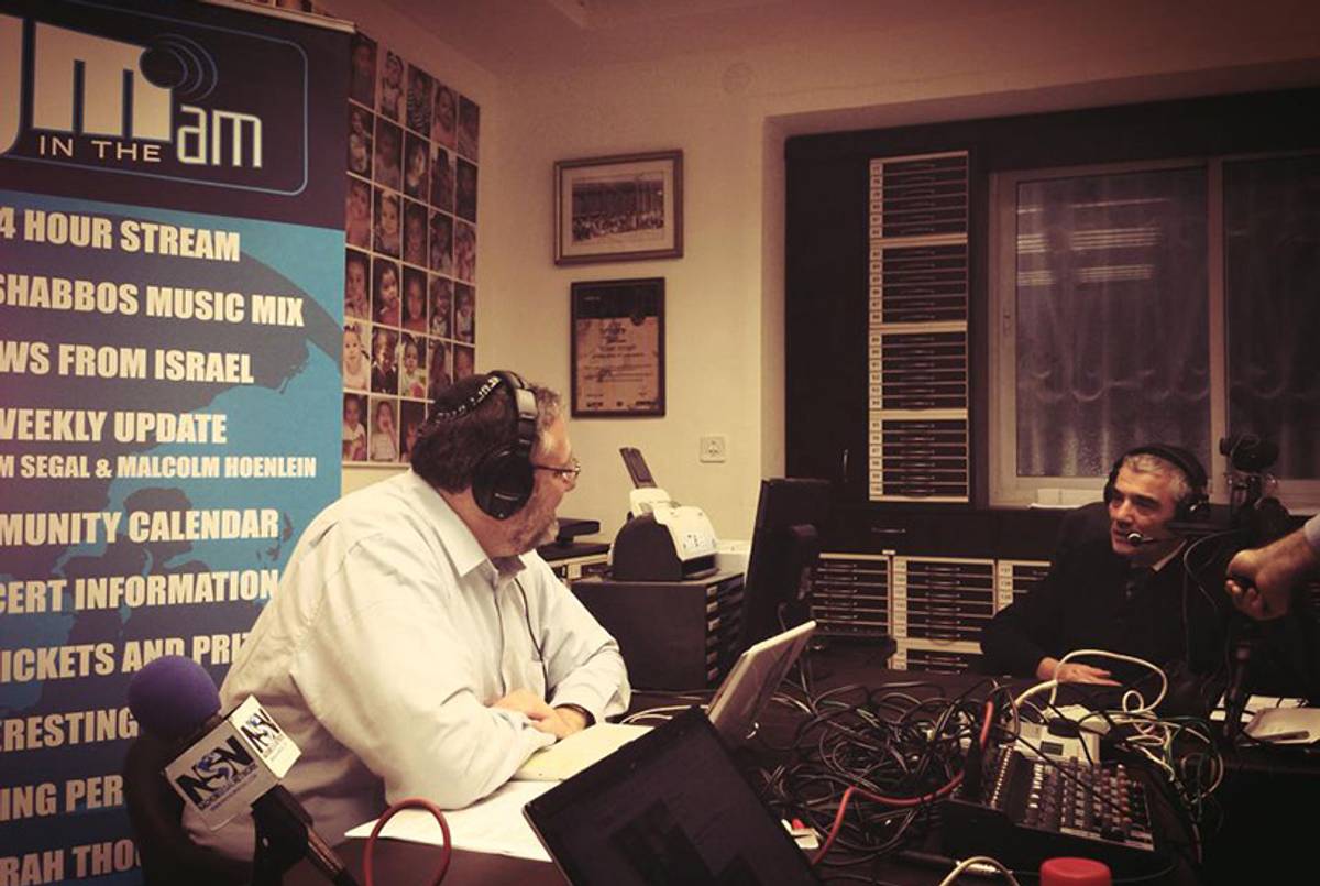Nachum Segal in the studio, 2013.(Jewish Radio World with Nachum Segal/Facebook)