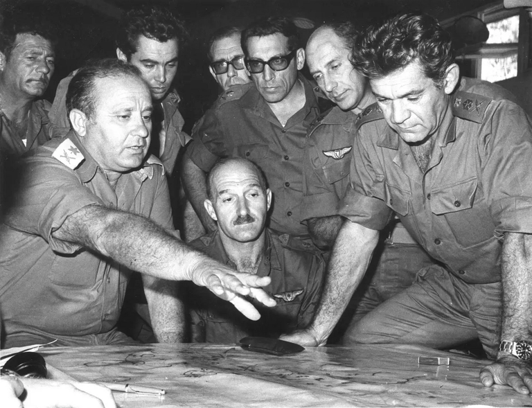 Major-General Eli Zeira, second on the right, at Israeli Northern Command HQ, October 1973