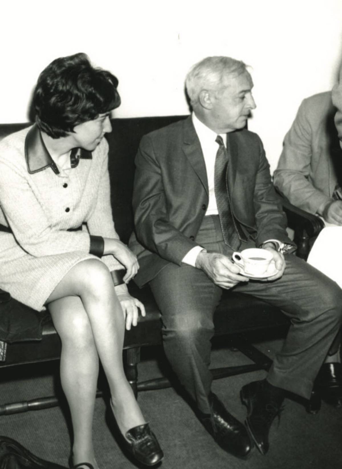 Wisse watching Saul Bellow being interviewed at the Jewish Public Library, Montreal, 1968