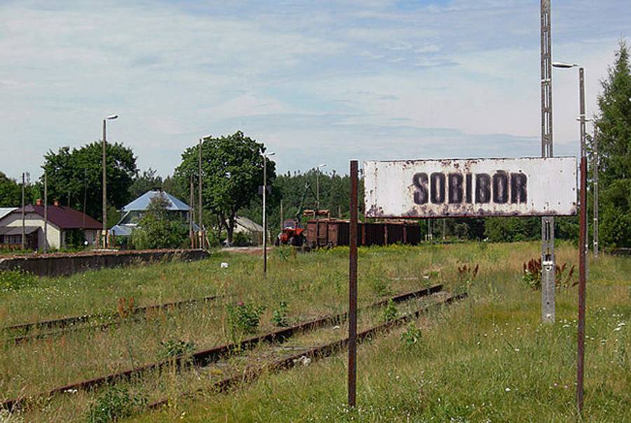 Sobibor railway yard. (Wikimedia)