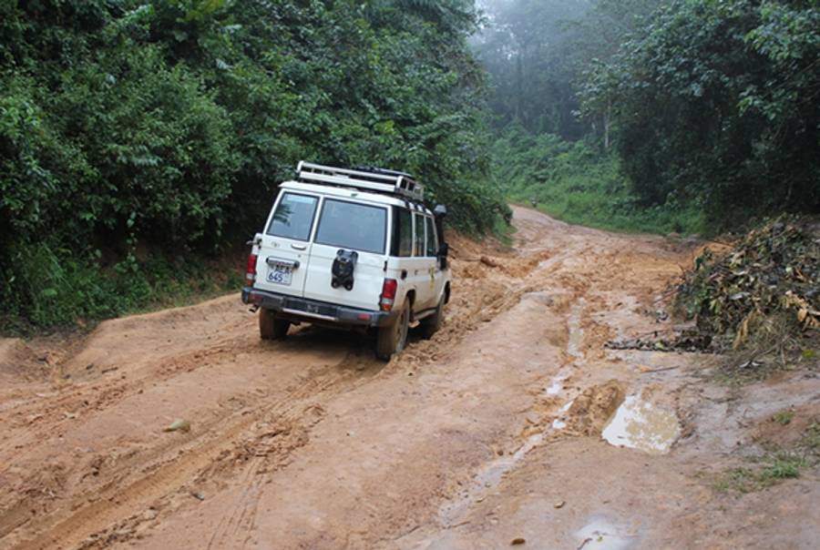 A relief van drives through the Kono District of Sierra Leone during the rainiy season. (Laura Miller)