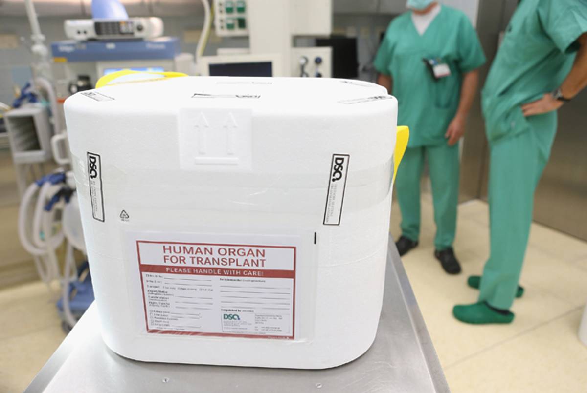 Empty styrofoam box used for transporting human organs.(Sean Gallup/Getty Images)