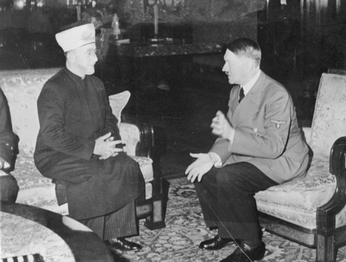 Haj Amin al-Husseini and Adolf Hitler in Berlin, 1941. (Wikipedia)