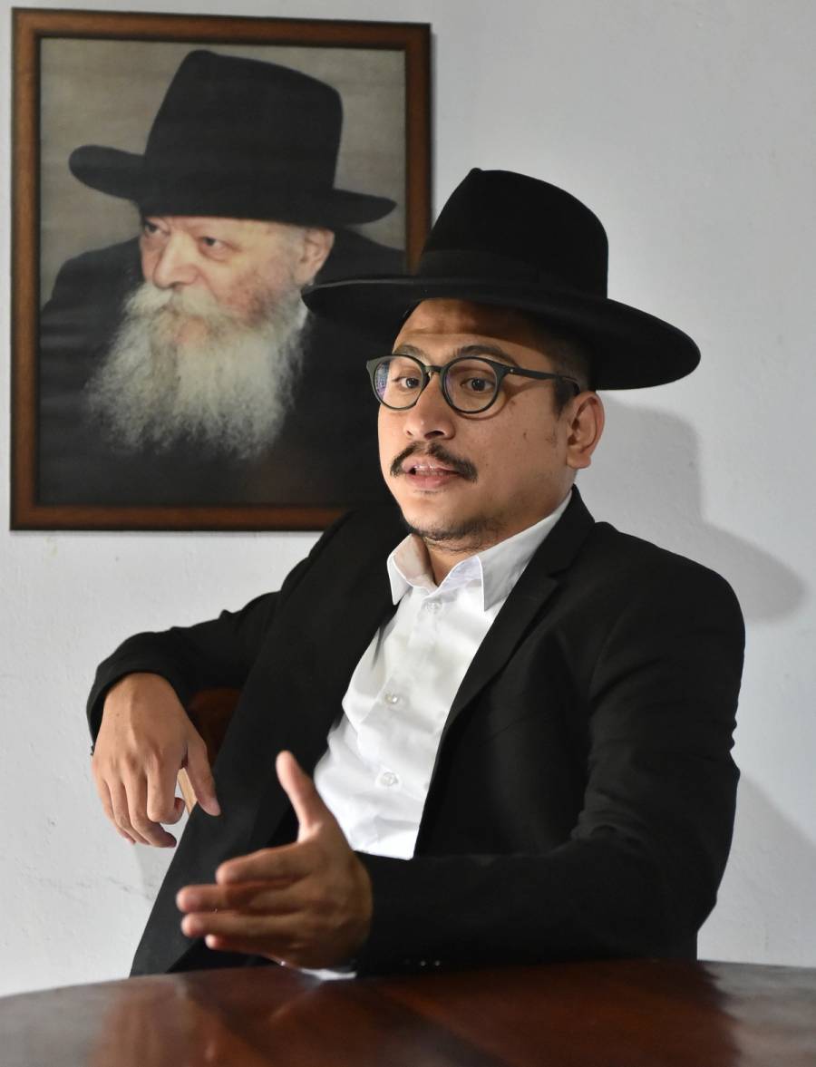 Rabbi Yaakov Baruch at his synagogue in Tondano, North Sulawesi