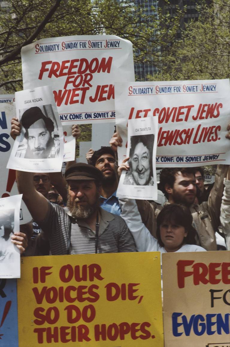 Protestors demonstrating for the rights of Jews in the Soviet Union, on a 'Solidarity Sunday For Soviet Jewry', New York City, 6th May 1984.