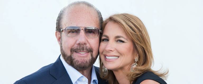 Bobby Zarin and Jill Zarin attend the Samuel Waxman Cancer Research Foundation 11th Annual A Hamptons Happening on July 11, 2015 in Southampton, New York.(Dave Kotinsky/Getty Images for Samuel Waxman Center)